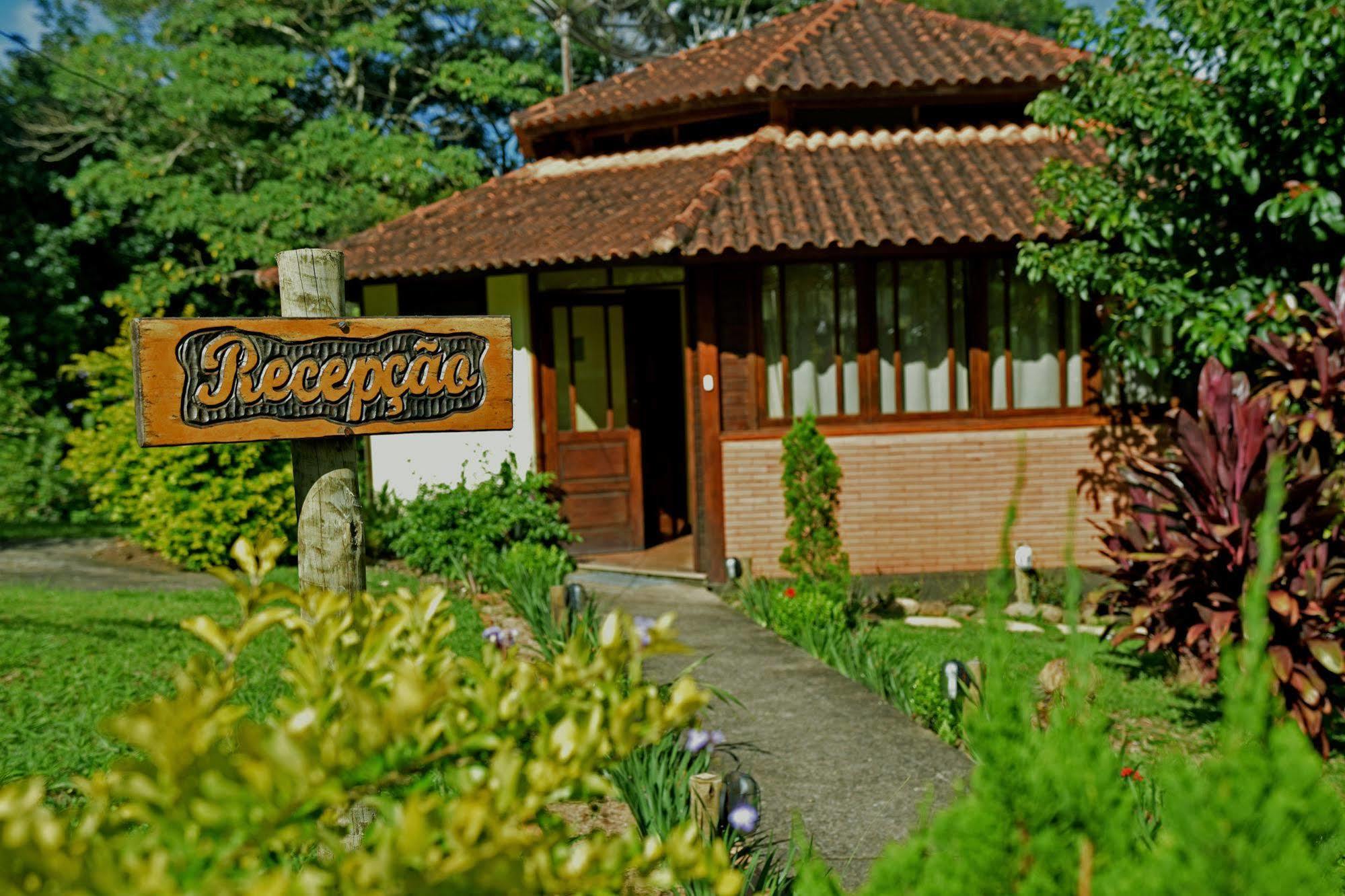 Alta Colina Lodge Sao Pedro da Serra (Rio de Janeiro)