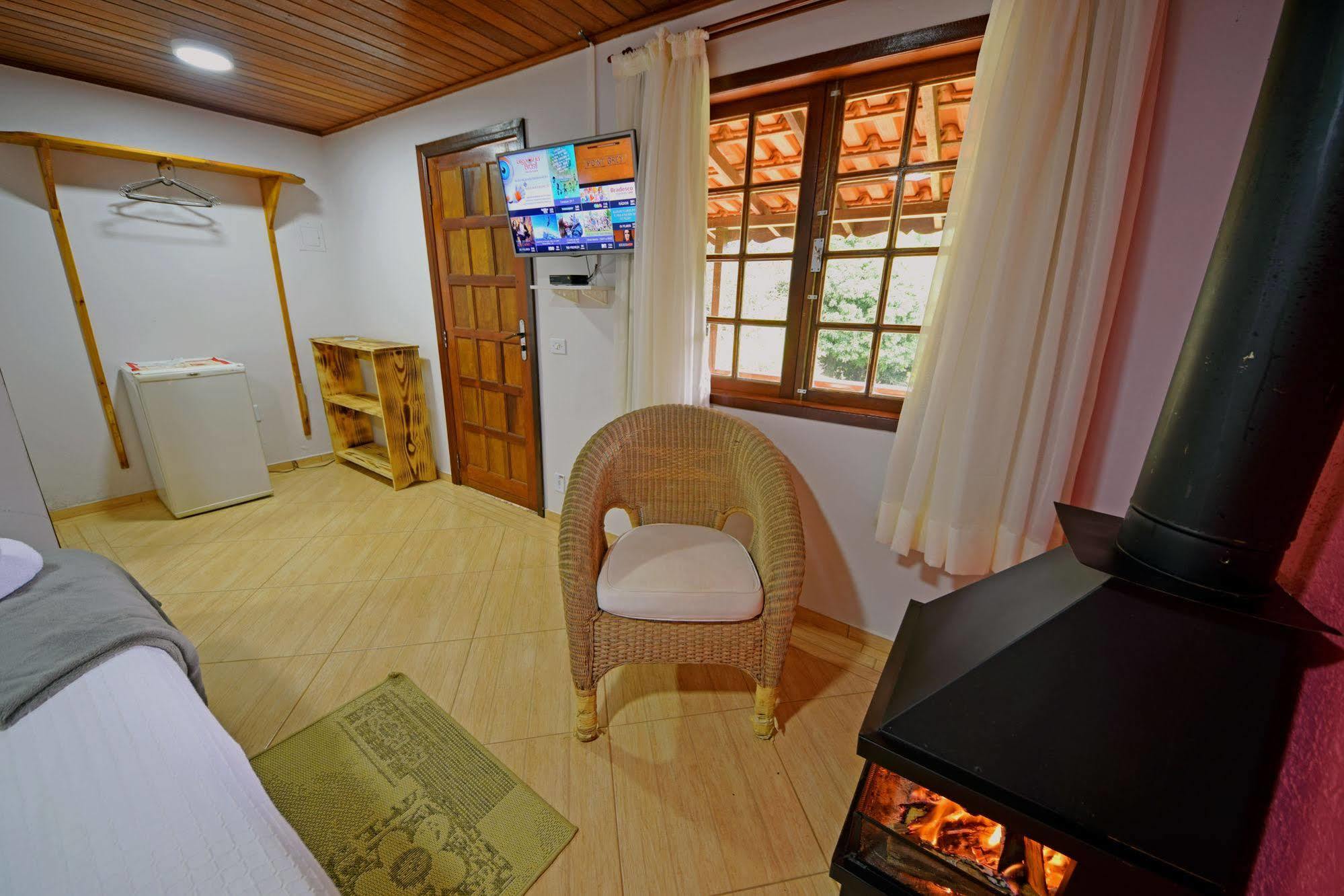 Alta Colina Lodge